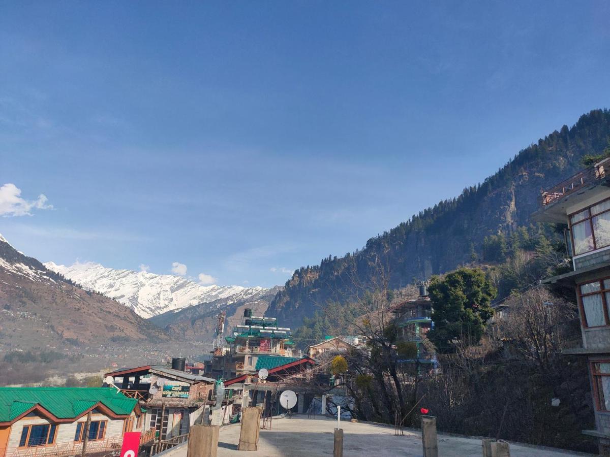 Roop Mountain Homestay Manāli エクステリア 写真