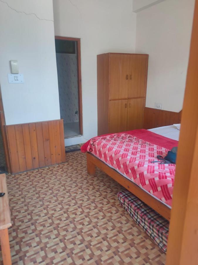 Roop Mountain Homestay Manāli エクステリア 写真